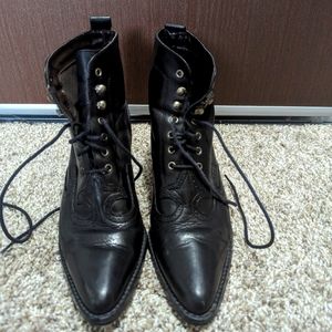 Flings Leather booties